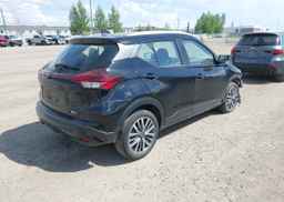 2022 NISSAN KICKS SV