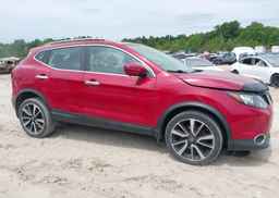 2018 NISSAN QASHQAI