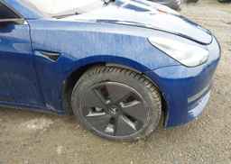 2022 TESLA MODEL 3 RWD