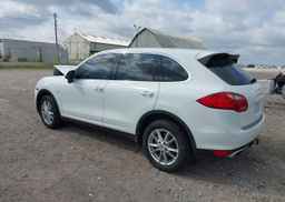 2013 PORSCHE CAYENNE DIESEL