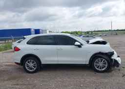 2013 PORSCHE CAYENNE DIESEL