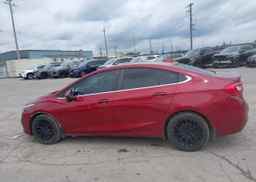 2017 CHEVROLET CRUZE LT