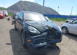2023 PORSCHE CAYENNE PLATINUM EDITION