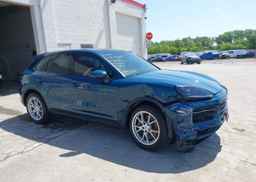 2024 PORSCHE CAYENNE