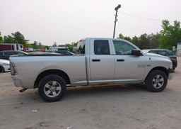 2017 RAM 1500 ST