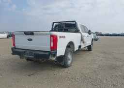 2023 FORD F-350 XL