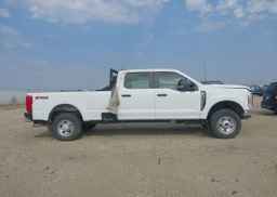 2023 FORD F-350 XL