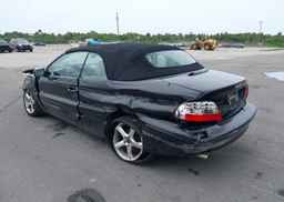2004 VOLVO C70 HT