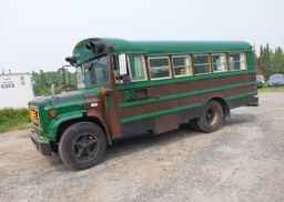 1984 CHEVROLET S6000 B6P042