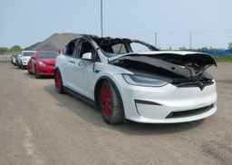 2023 TESLA MODEL X