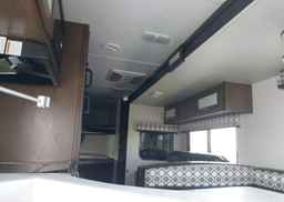 2019 FOREST RIVER LTD 274 DBH