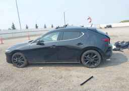 2025 MAZDA MAZDA3 GT W