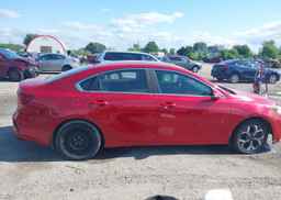 2019 KIA FORTE EX