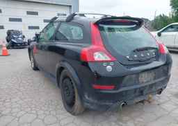 2011 VOLVO C30