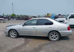 2001 NISSAN ALTIMA GXE