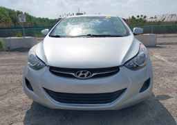 2013 HYUNDAI ELANTRA GL