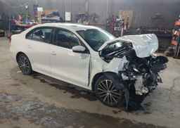 2013 VOLKSWAGEN JETTA