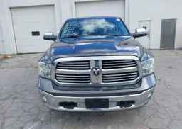 2015 RAM 1500 SLT