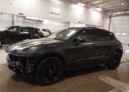 2018 PORSCHE MACAN GTS