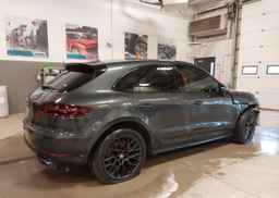 2018 PORSCHE MACAN GTS