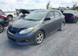 2013 TOYOTA MATRIX