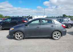 2013 TOYOTA MATRIX