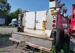2007 KENWORTH CONSTRUCTION T300