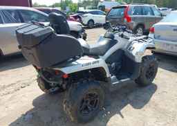 2019 CAN-AM OUTLANDER MAX XT 570