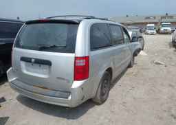 2010 DODGE GRAND CARAVAN SE