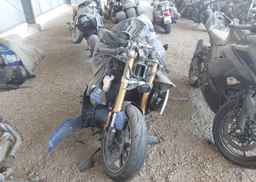 2011 YAMAHA YZFR6