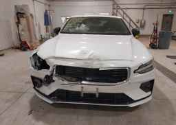 2020 VOLVO S60 T6 R-DESIGN