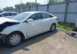 2011 HYUNDAI SONATA SE