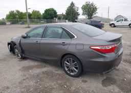 2017 TOYOTA CAMRY