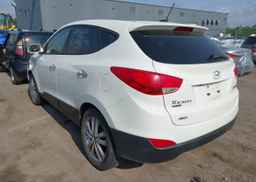 2010 HYUNDAI TUCSON LIMITED