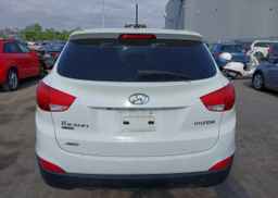 2010 HYUNDAI TUCSON LIMITED