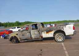 2008 FORD F-250 FX4