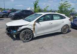 2022 KIA FORTE GT