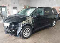 2023 KIA CARNIVAL LX