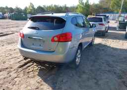 2011 NISSAN ROGUE SV
