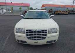 2010 CHRYSLER 300 TOURING