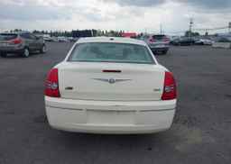 2010 CHRYSLER 300 TOURING