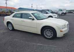 2010 CHRYSLER 300 TOURING