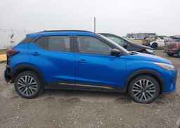 2022 NISSAN KICKS SR