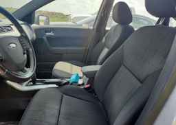 2010 FORD FOCUS SE