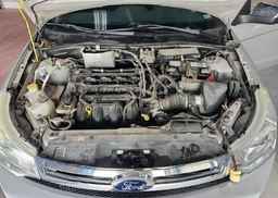 2010 FORD FOCUS SE