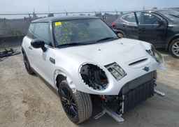 2024 MINI SE 3 DOOR COOPER