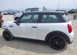 2024 MINI SE 3 DOOR COOPER