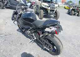 2025 BMW S 1000 RR