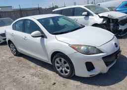 2012 MAZDA 3 I