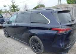 2023 TOYOTA SIENNA XSE 7-PASSENGER